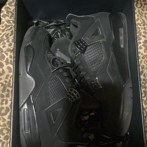 Jordan 4 Black Cat